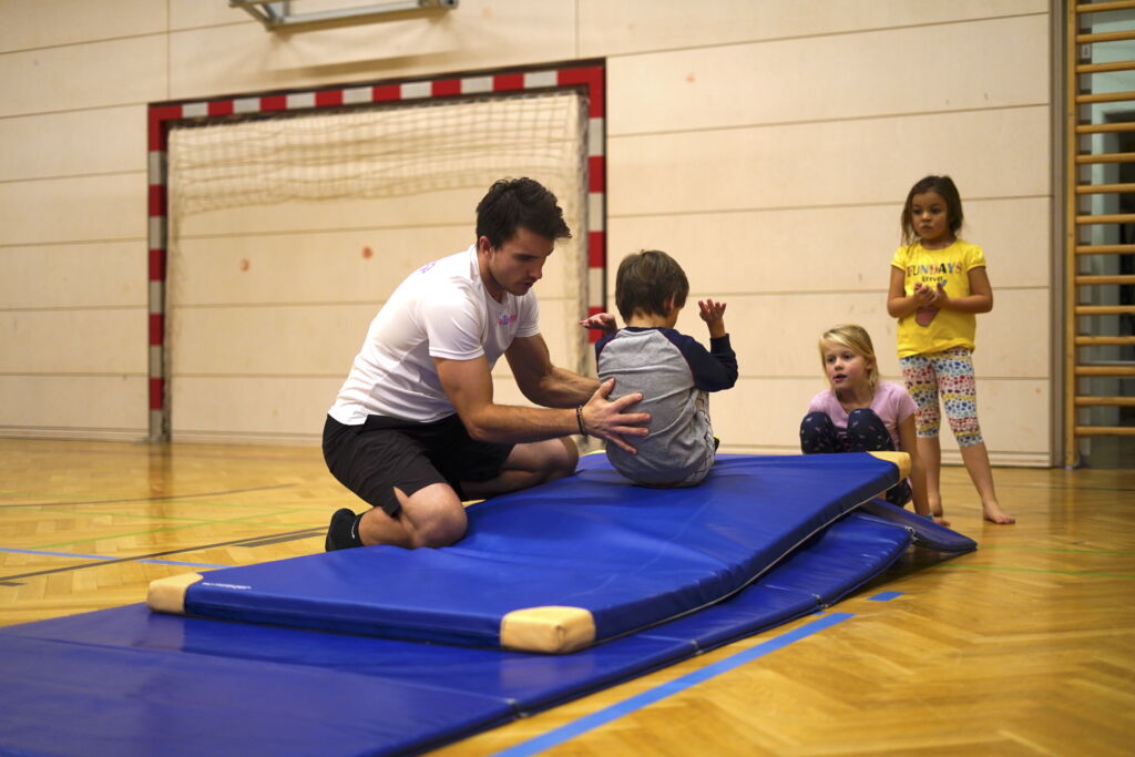 Indoor-Sportkurse für Kinder