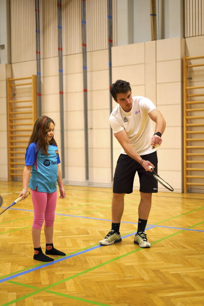 Ballsport-Kurs als Teil der Indoor-Sportkurse